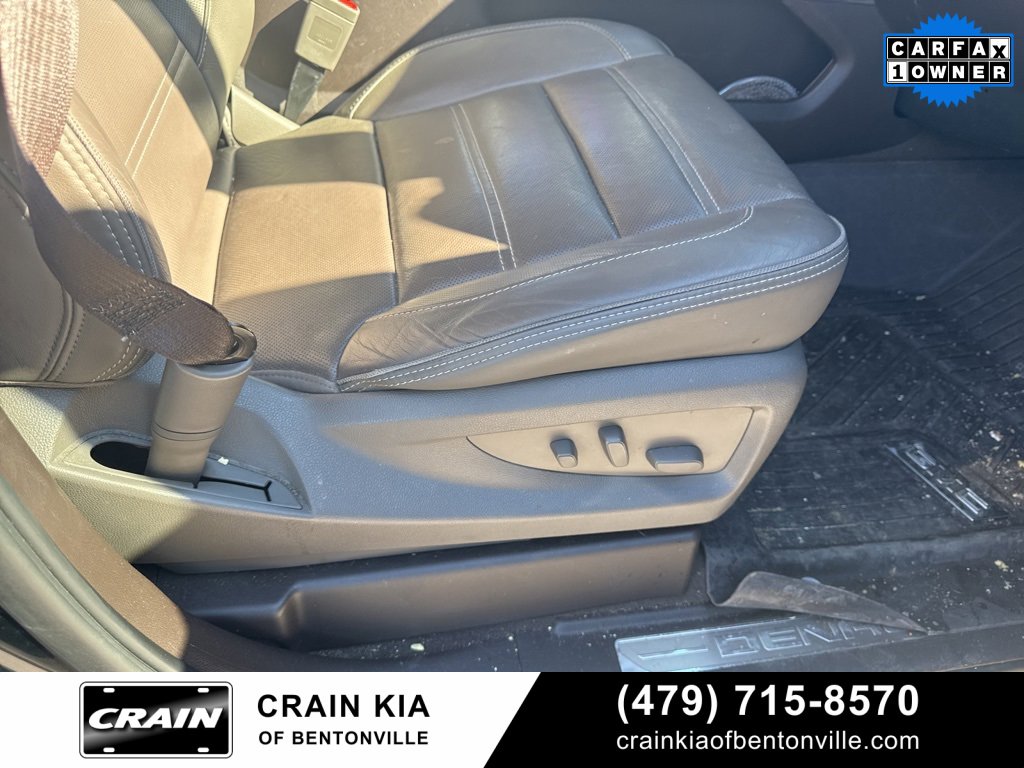 Used 2019 GMC Yukon Denali w/ Denali Ultimate Package image 32