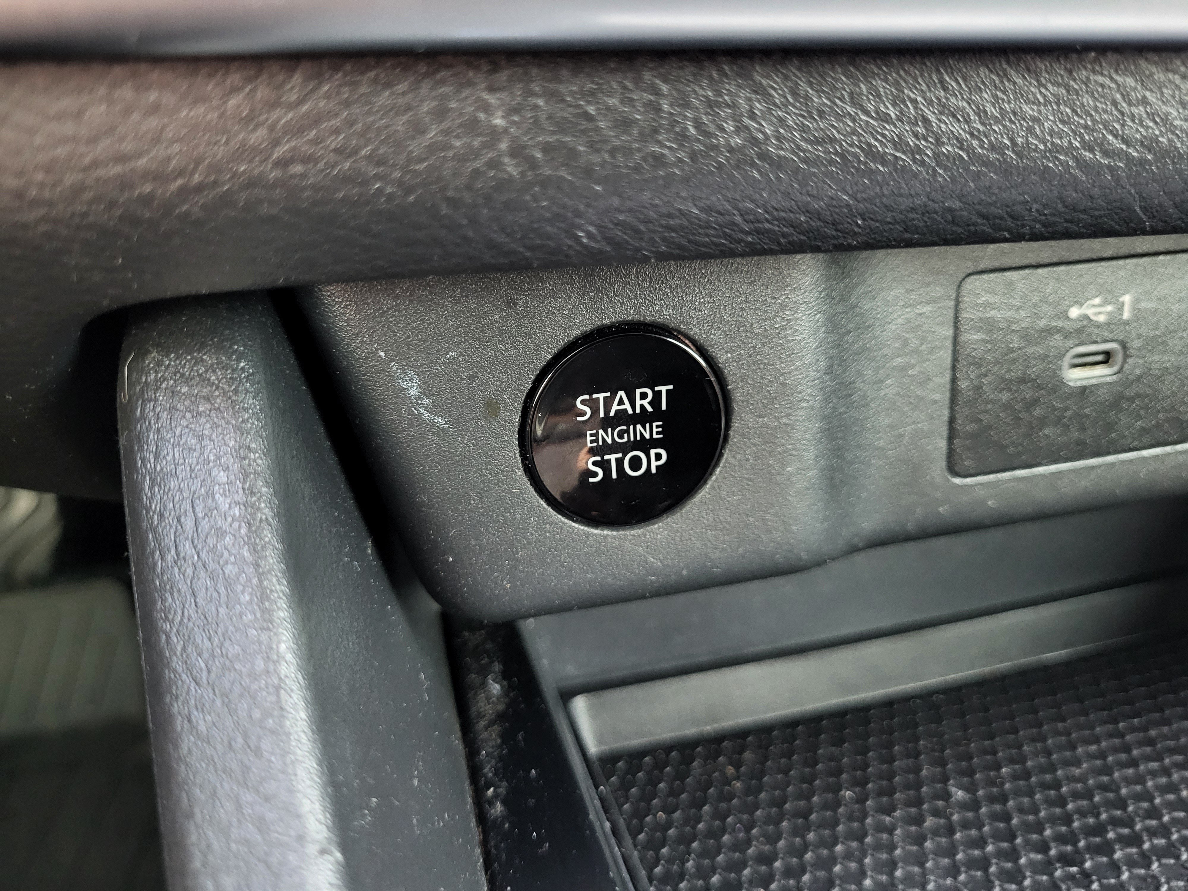 Certified 2024 Nissan Rogue S AWD/4WD image 22