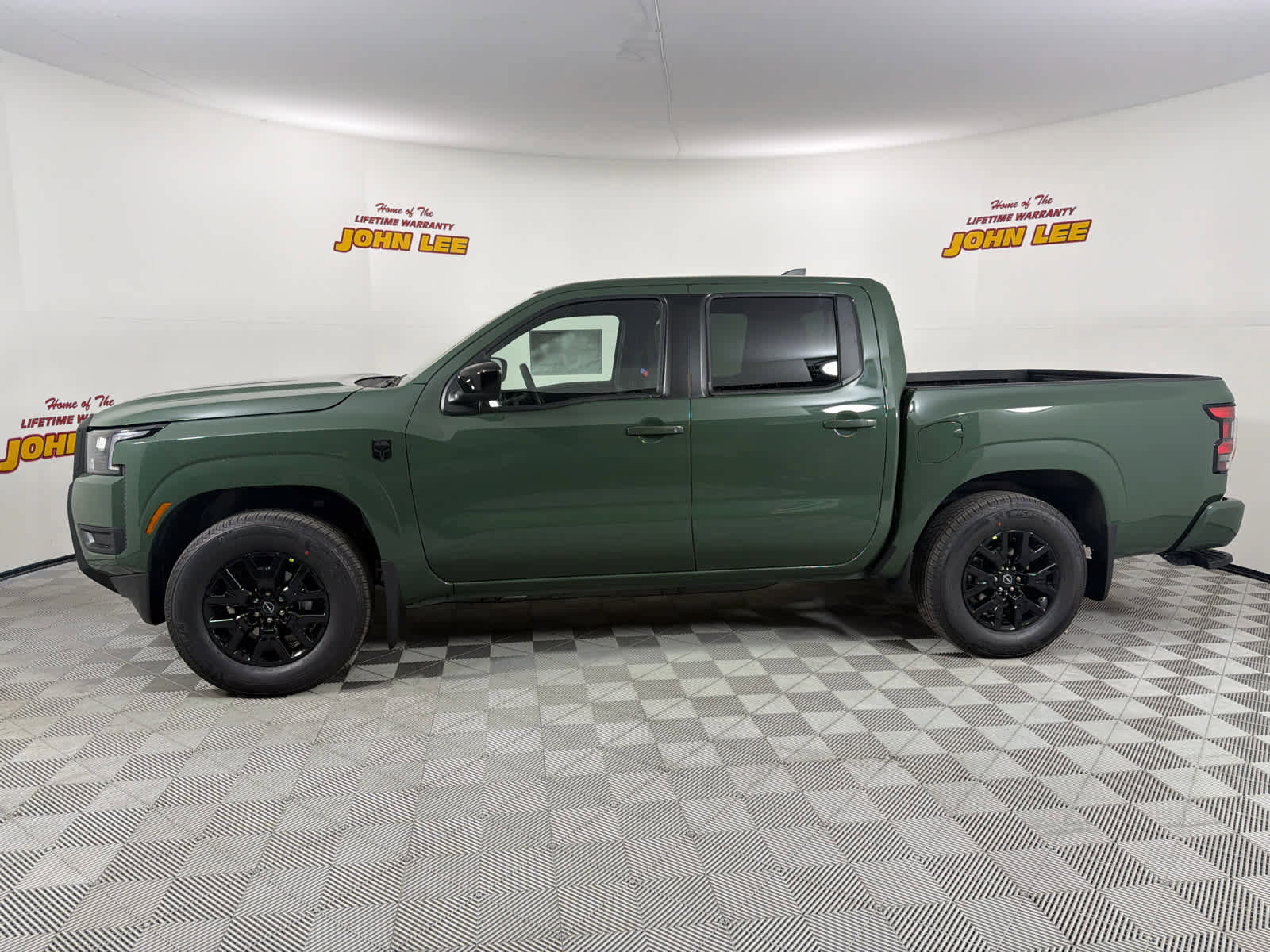 New 2026 Nissan Frontier SV w/ Tow Package image 2