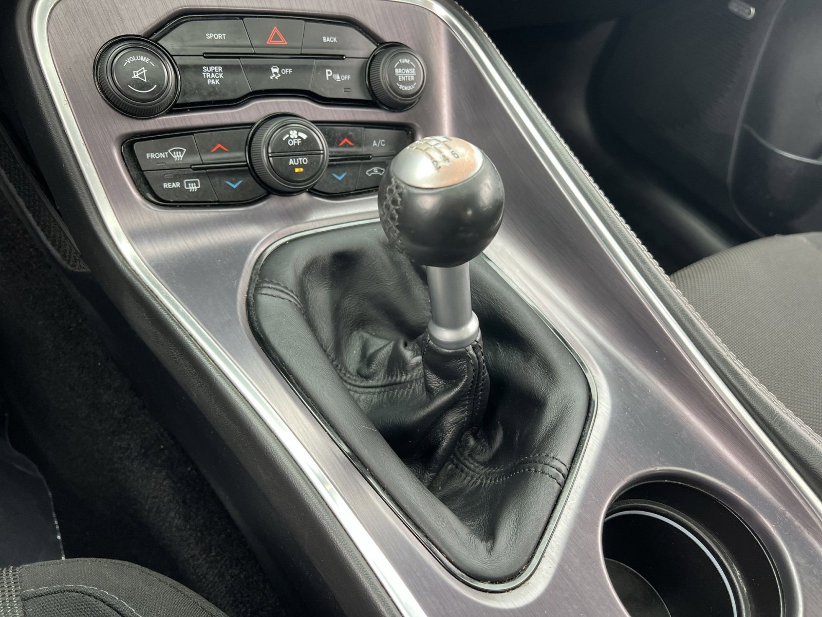 Used 2016 Dodge Challenger R/T Scat Pack RWD image 30