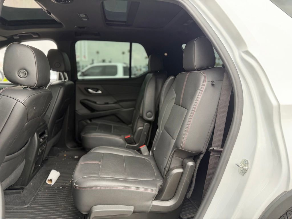 Used 2023 Chevrolet Traverse RS AWD/4WD image 4