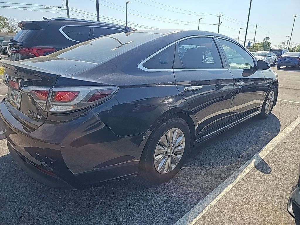 Used 2017 Hyundai Sonata SE image 4