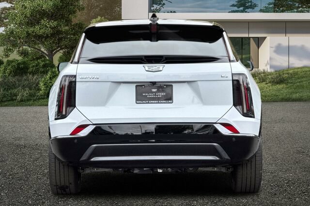 New 2027 Cadillac Optiq Sport w/ LPO, Floor Liner Package AWD/4WD image 5