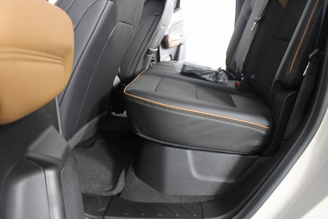 New 2026 GMC Canyon AT4 image 16