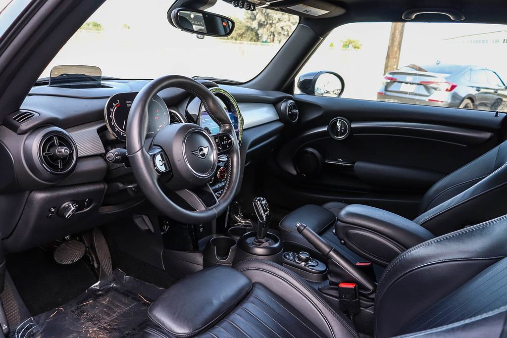 Used 2022 MINI Cooper S image 13