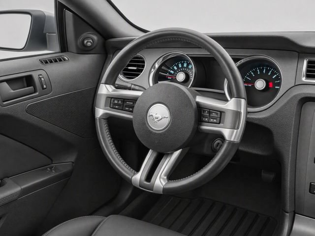 Used 2014 Ford Mustang Coupe RWD image 20