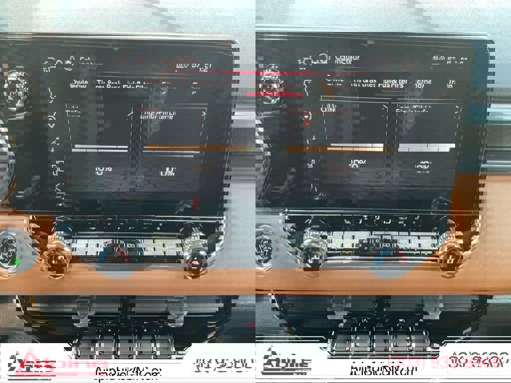 Used 2023 GMC Canyon AT4 image 11