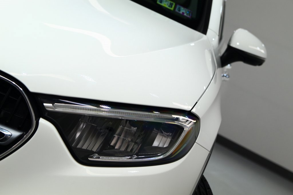 Used 2023 Mercedes-Benz GLC 300 4MATIC image 7