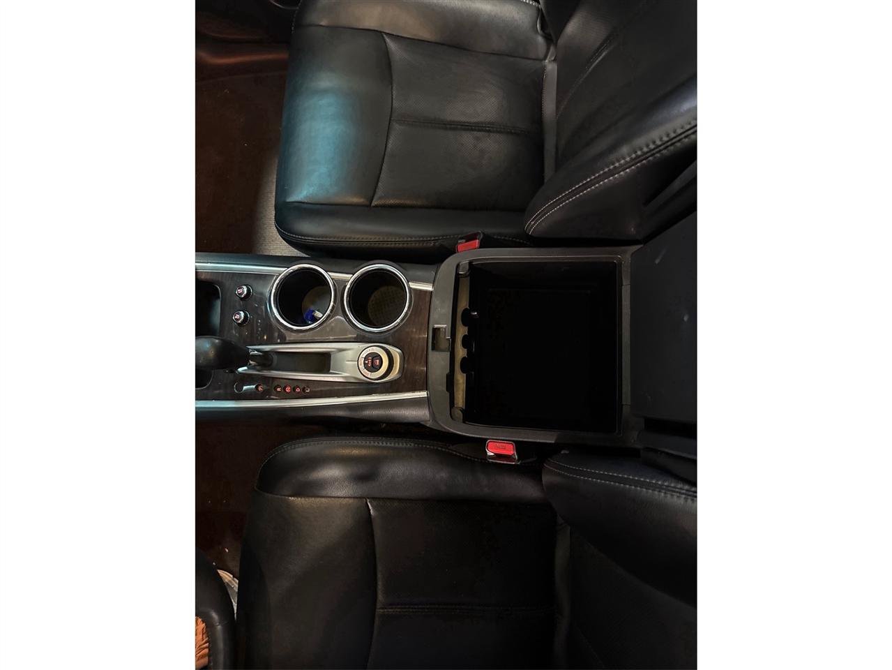 Used 2015 Nissan Pathfinder Platinum w/ Cargo Package FWD image 17
