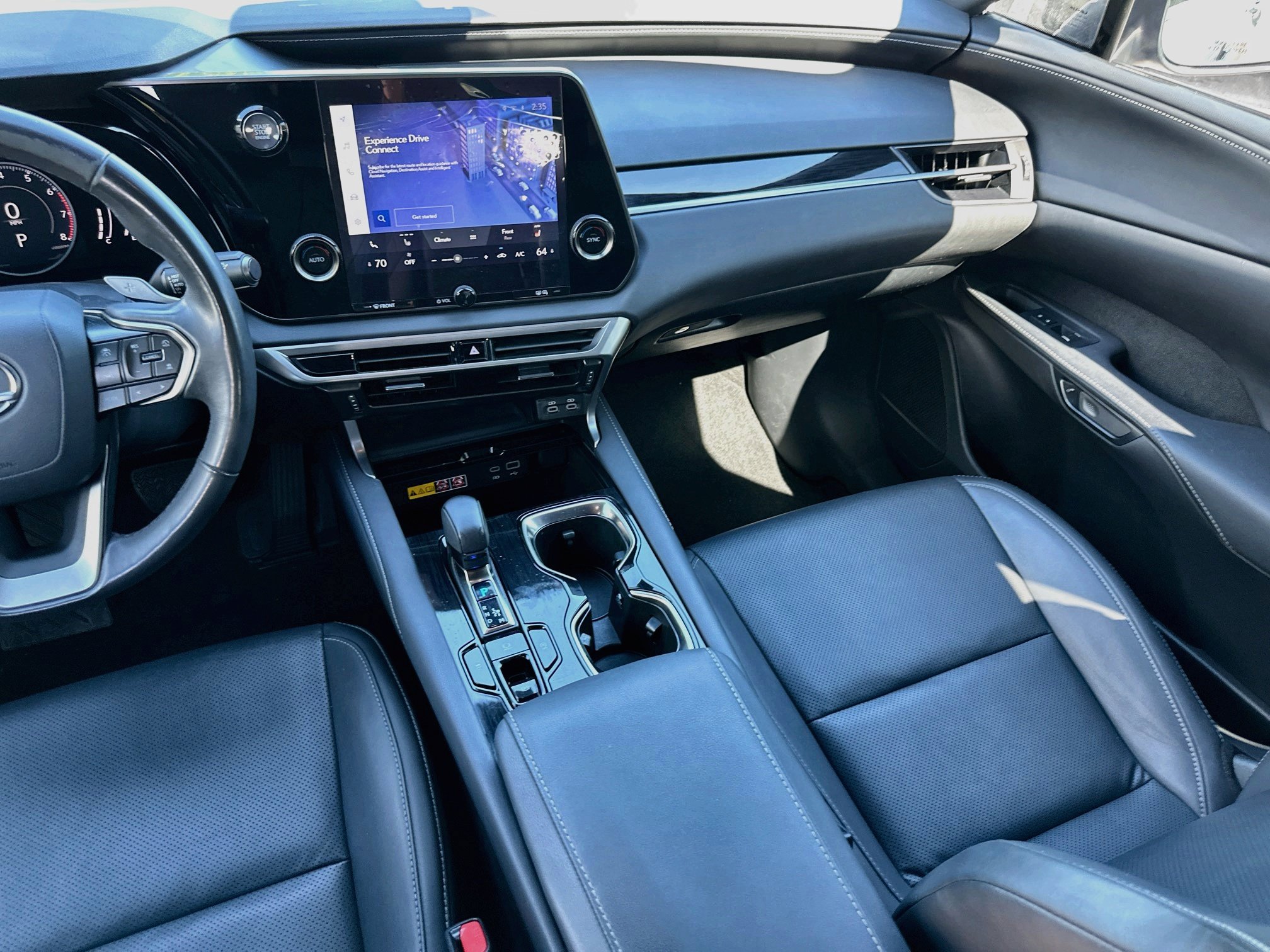 Used 2024 Lexus RX 350 FWD w/ Technology Package image 24