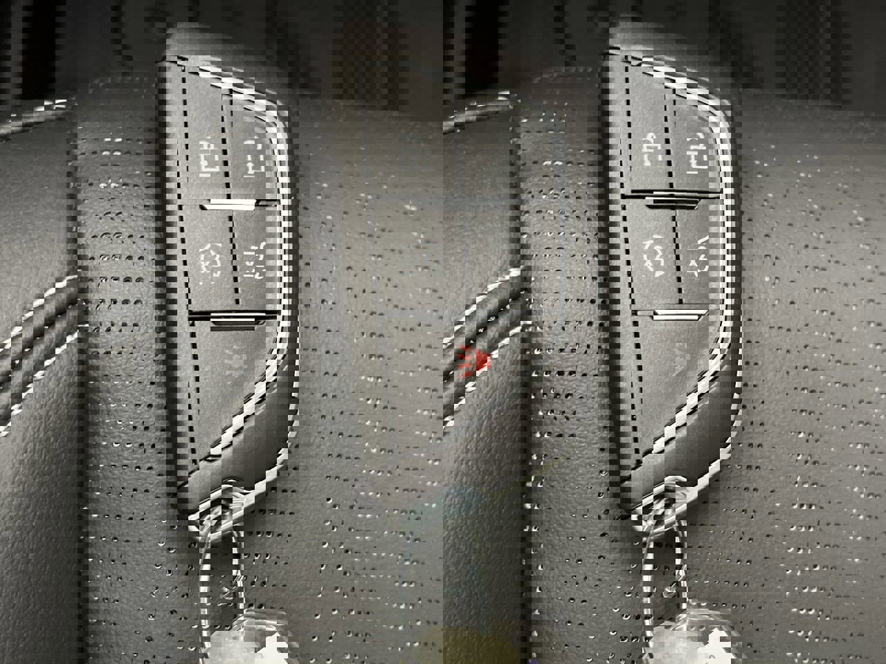 Used 2024 Cadillac Lyriq Luxury w/ LPO, Floor Liner Package image 30