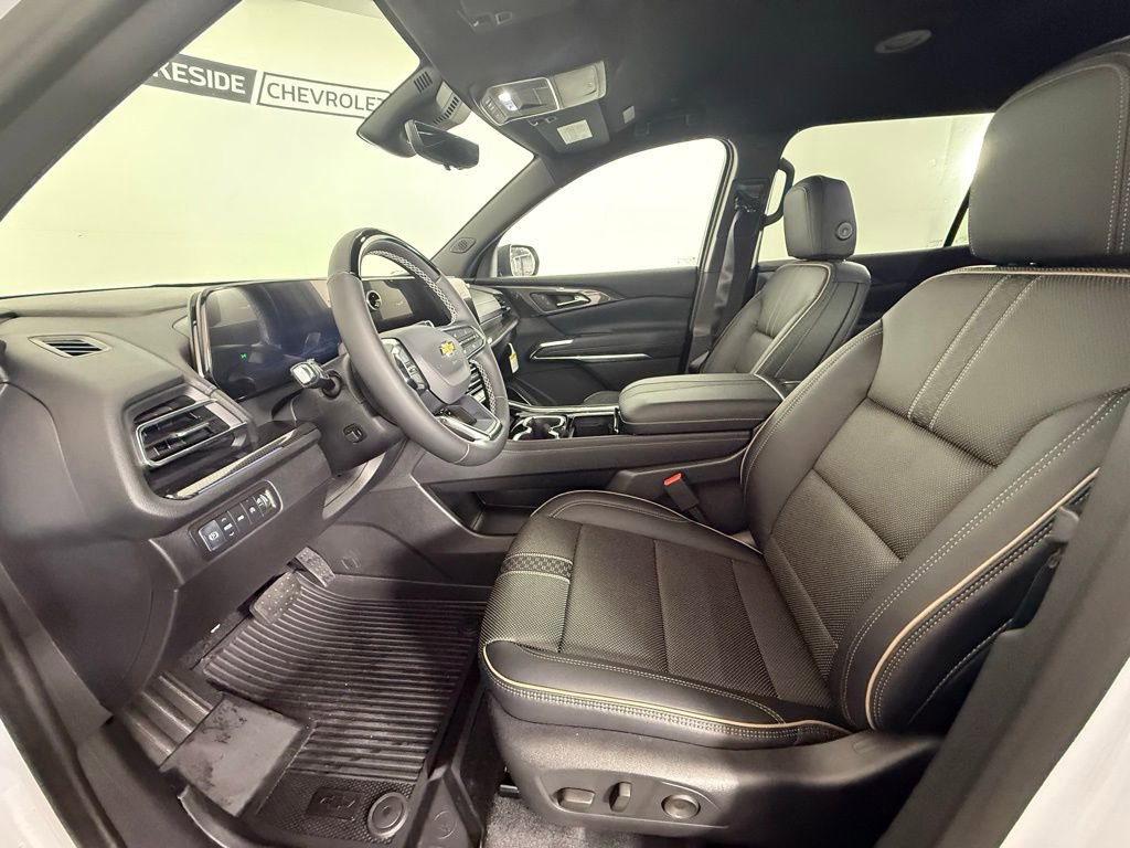 New 2026 Chevrolet Traverse High Country w/ LPO, Floor Liner Package image 15