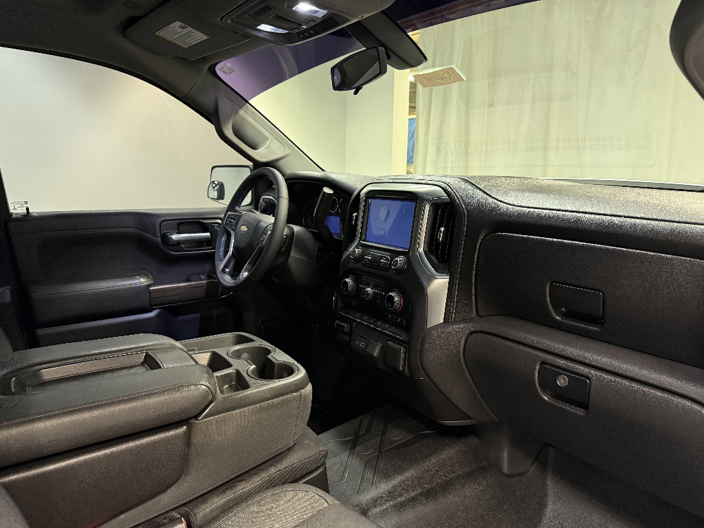 Used 2019 Chevrolet Silverado 1500 LT w/ All-Star Edition AWD/4WD image 15