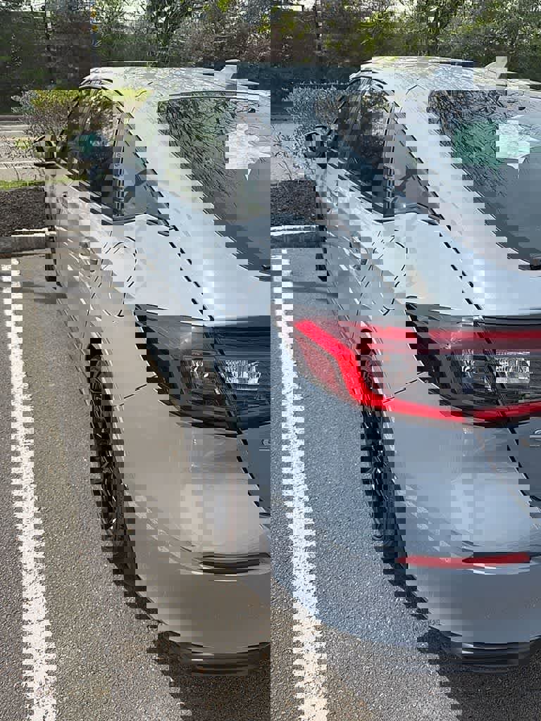 Used 2023 Honda Civic Sport image 11