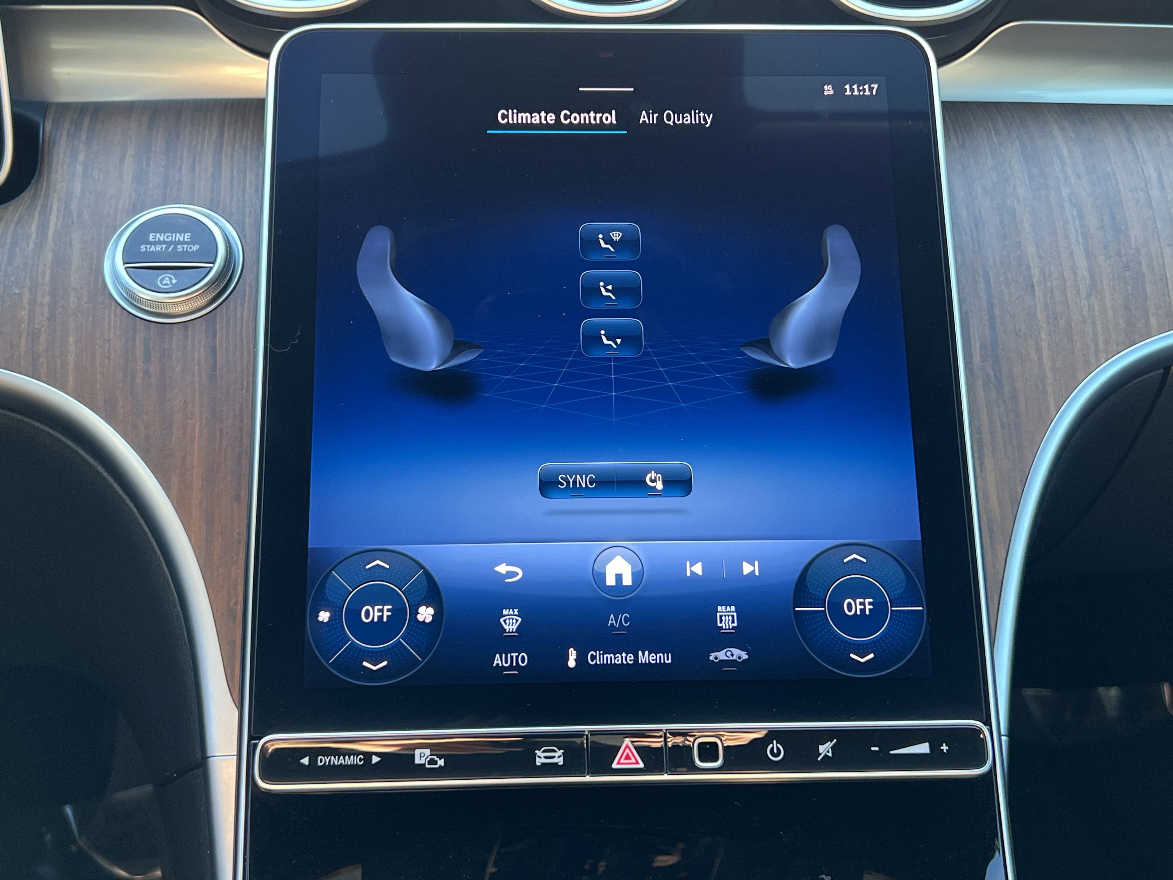 Certified 2025 Mercedes-Benz C 300 Sedan image 29