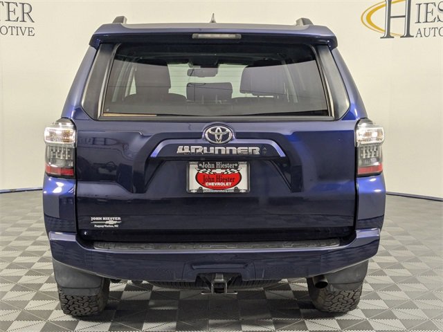 Used 2022 Toyota 4Runner SR5 Premium w/ Moonroof Package image 6
