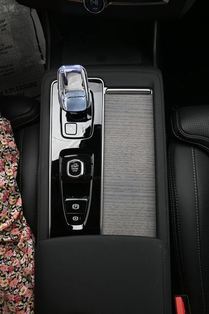 Used 2026 Volvo XC90 B6 Ultra AWD/4WD image 11
