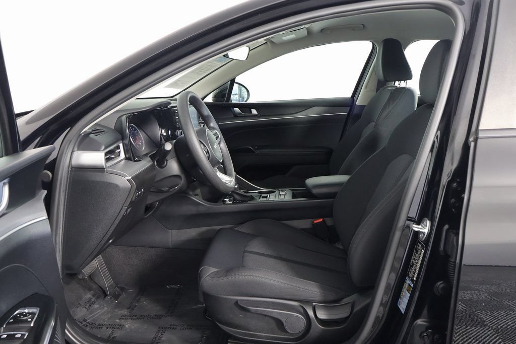 Used 2023 Kia K5 LXS FWD image 10