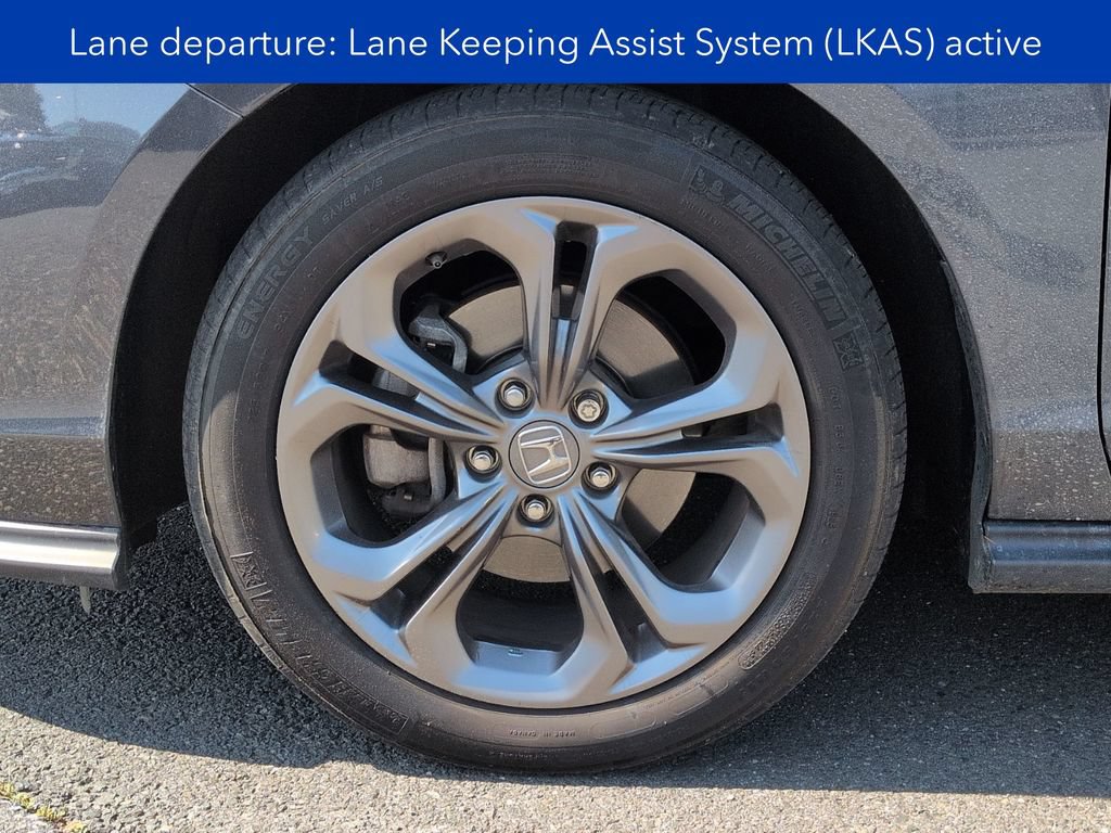 Used 2023 Honda Accord EX image 11