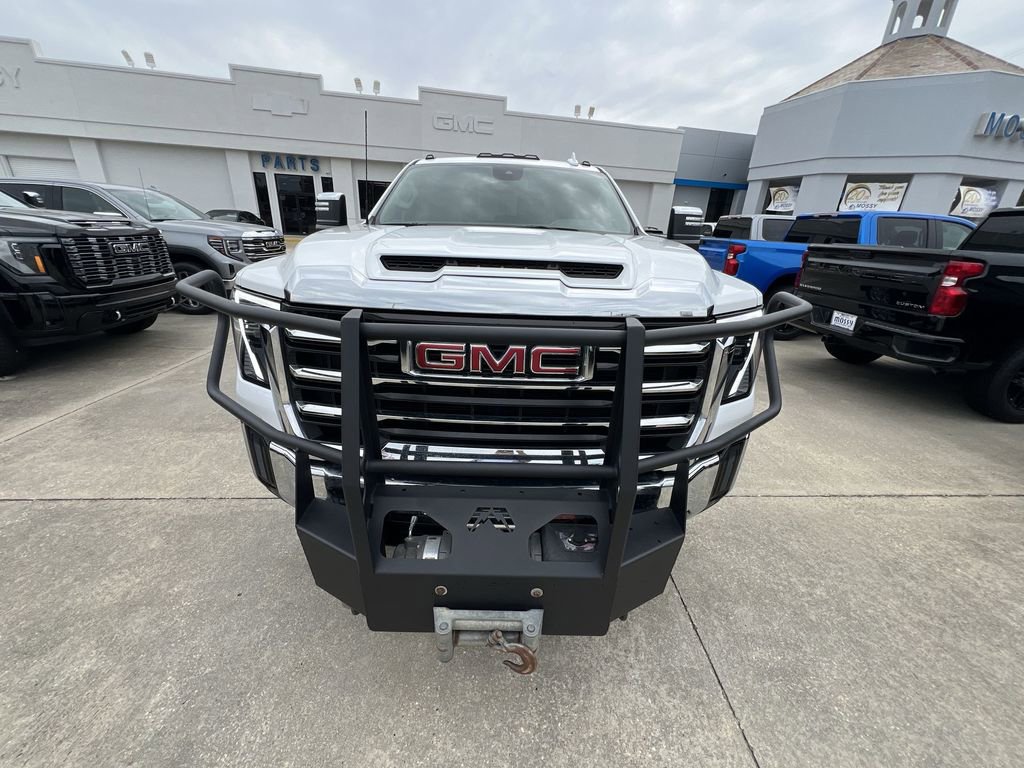 Used 2024 GMC Sierra 2500 SLT w/ LPO, GMC Protection Package image 39