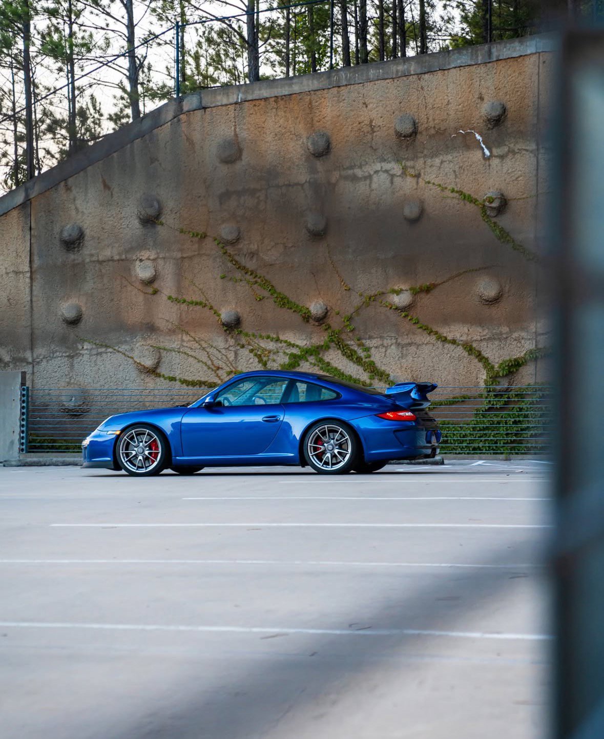 Used 2010 Porsche 911 GT3 RWD image 34