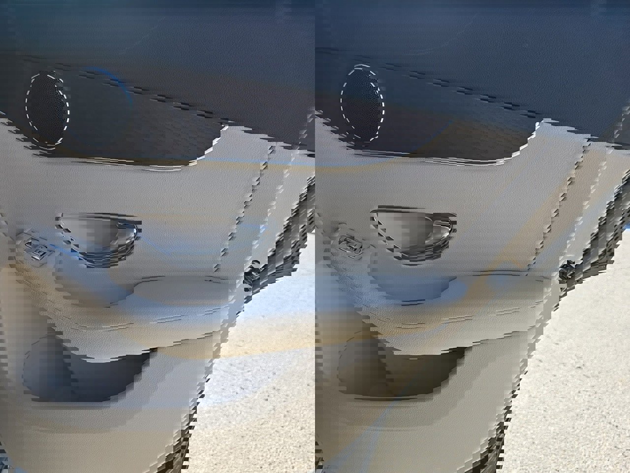 Used 2018 Mercedes-Benz GLC 300 4MATIC image 13