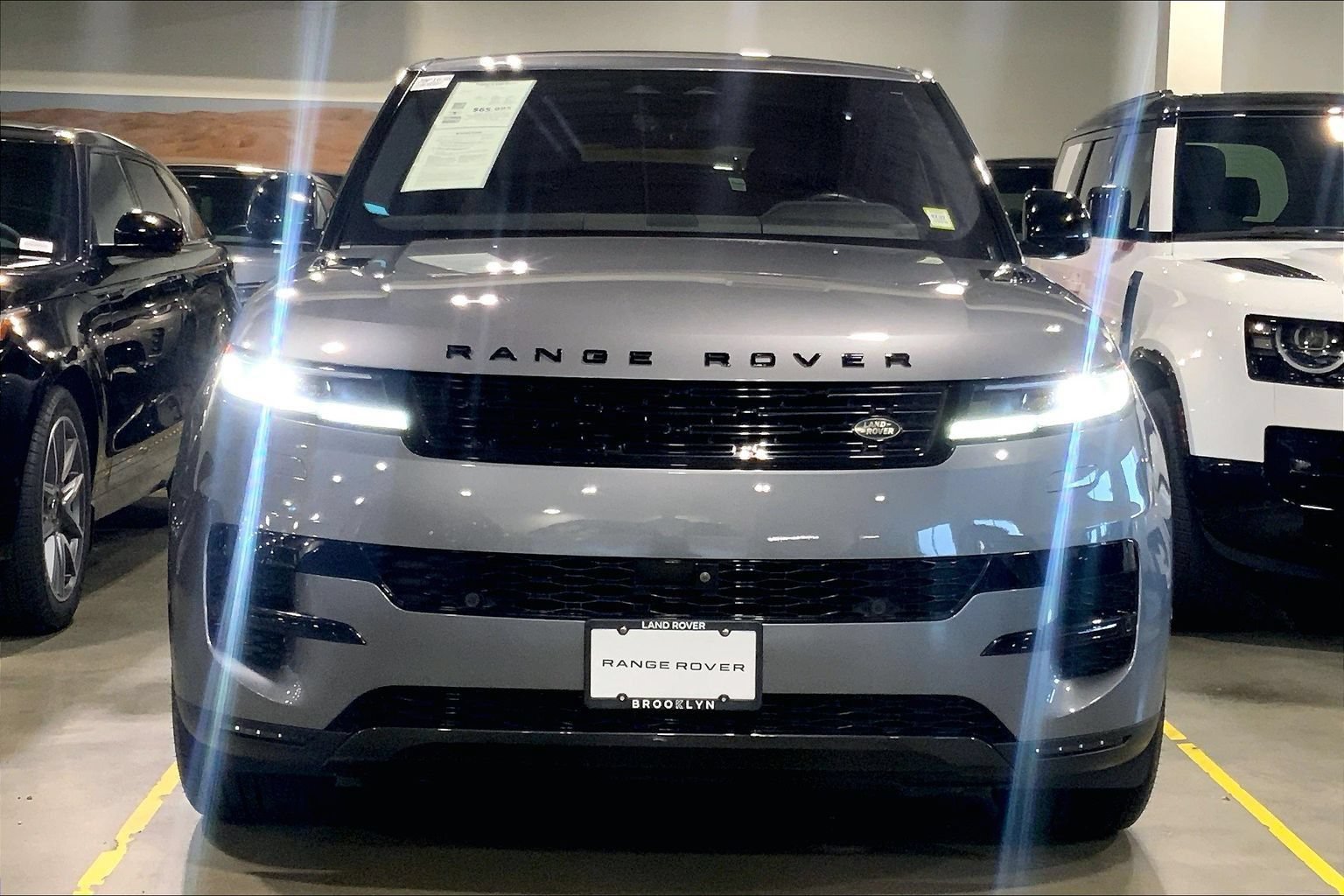 Certified 2023 Land Rover Range Rover Sport SE AWD/4WD image 3