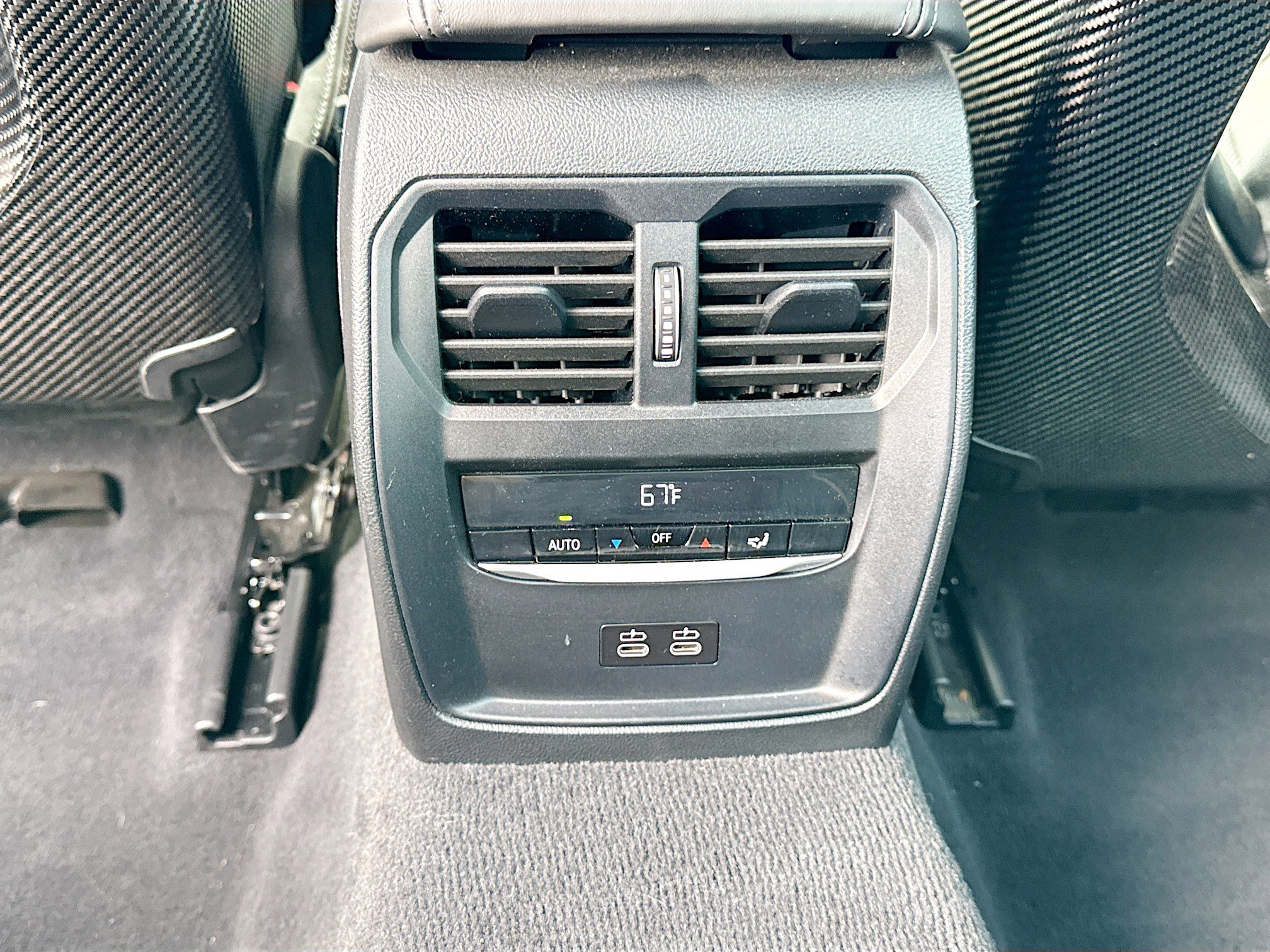 Used 2024 BMW M3 w/ M Carbon Exterior Package image 20