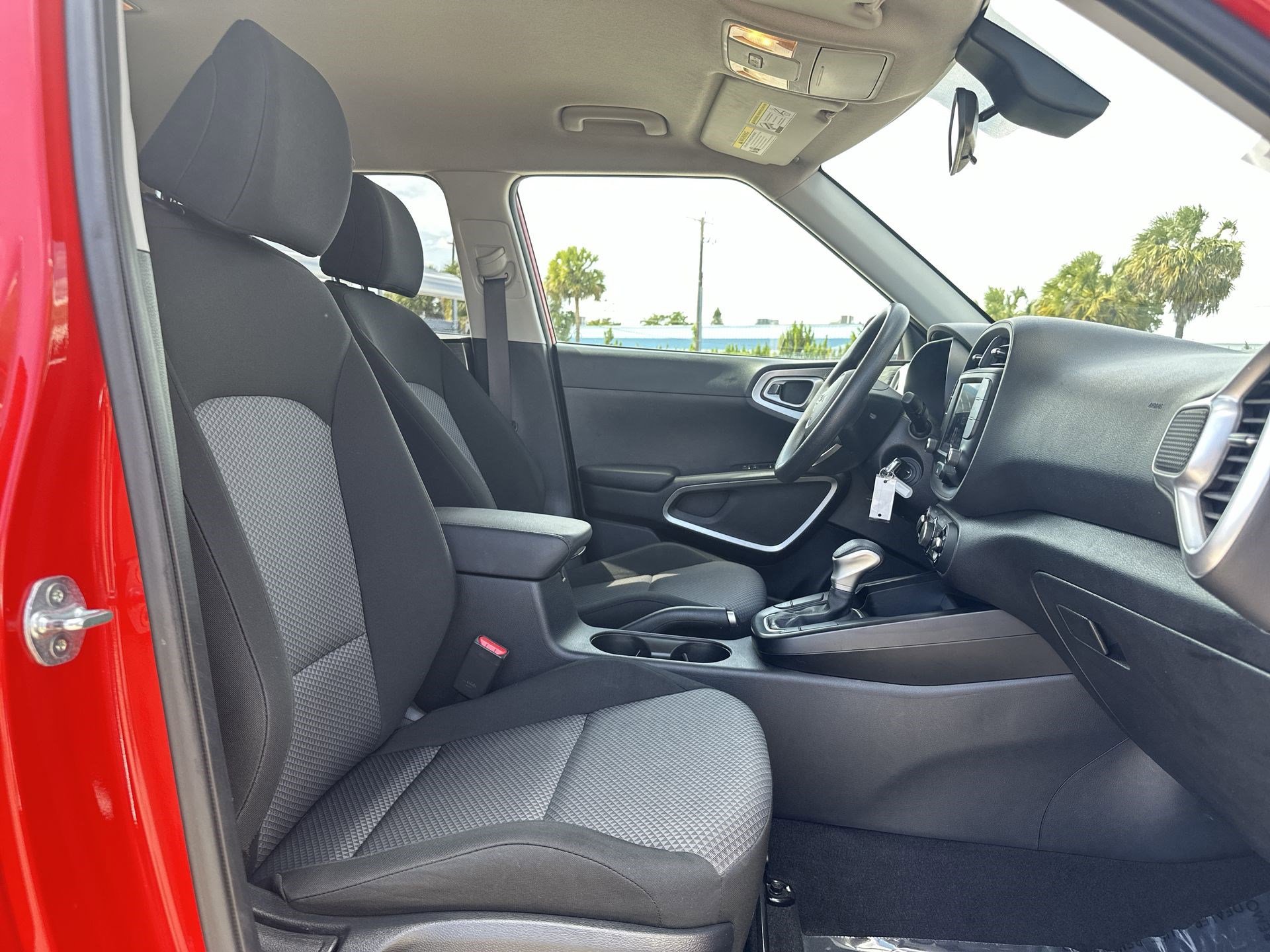 Used 2024 Kia Soul LX w/ Option Group 015 image 24