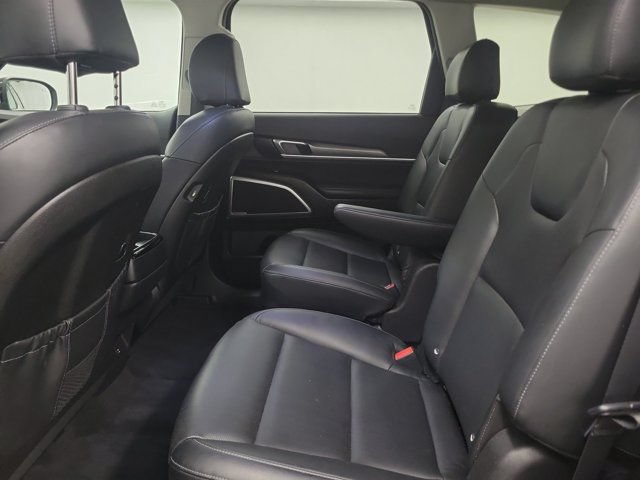 Certified 2022 Kia Telluride S FWD image 11