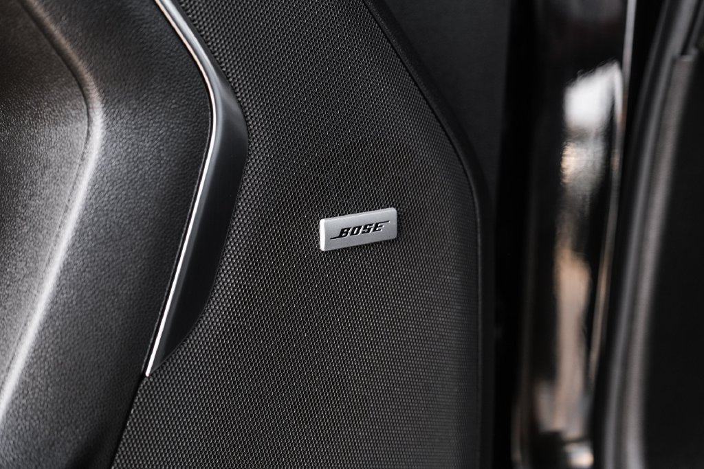 Used 2026 Chevrolet Suburban Premier RWD image 46
