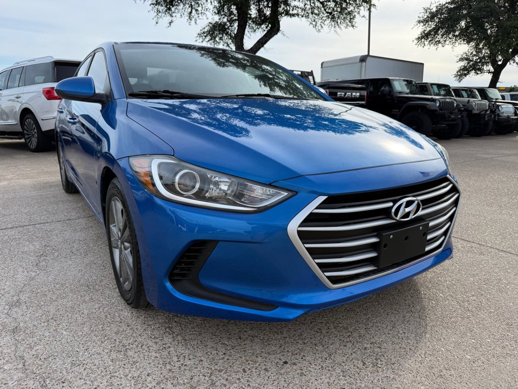 Used 2018 Hyundai Elantra SEL FWD image 1