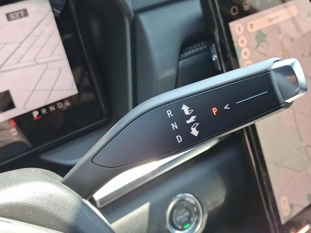New 2026 GMC Terrain Elevation AWD/4WD image 10