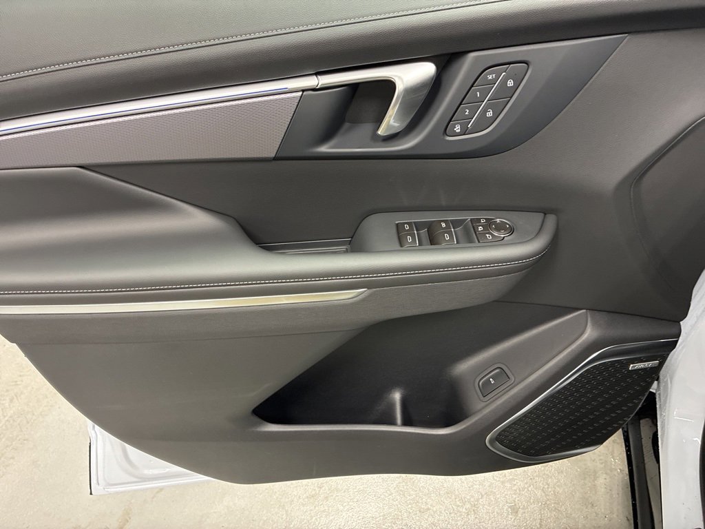 New 2026 Buick Enclave Sport Touring w/ Power Package image 34