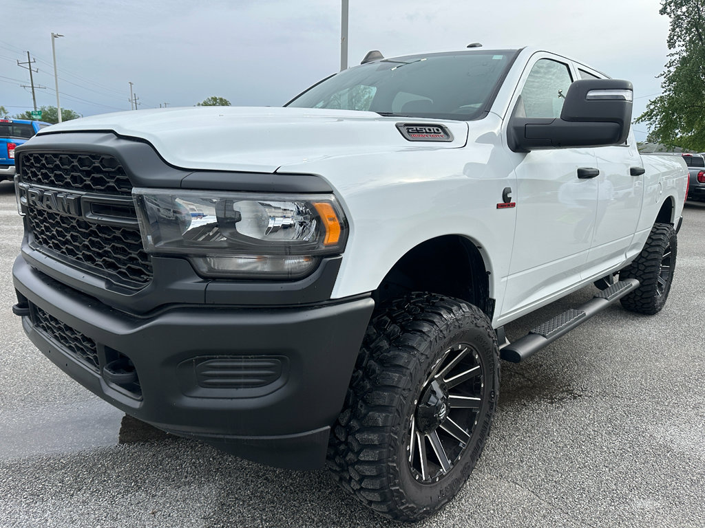 Used 2024 RAM 2500 Tradesman AWD/4WD image 10