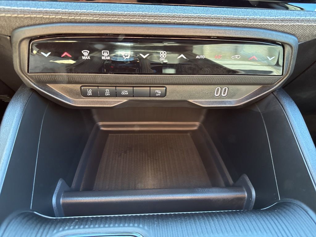 New 2026 Jeep Cherokee Laredo AWD/4WD image 27