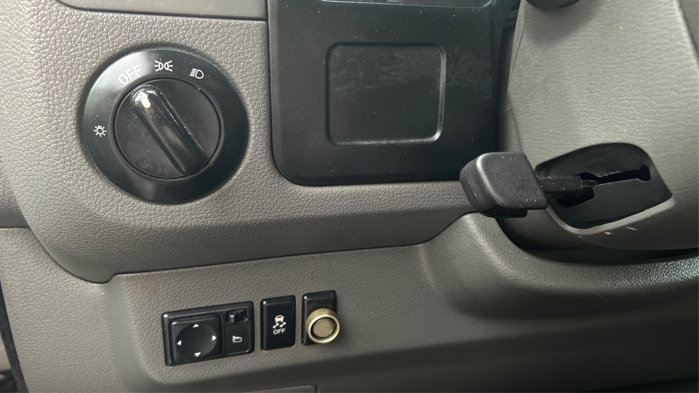 Used 2016 Nissan NV 2500 SV w/ Technology Package image 34