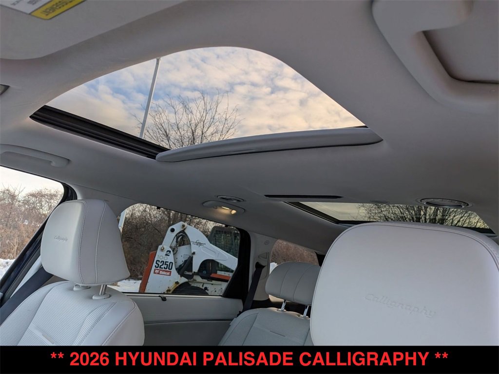Used 2026 Hyundai Palisade Calligraphy image 2