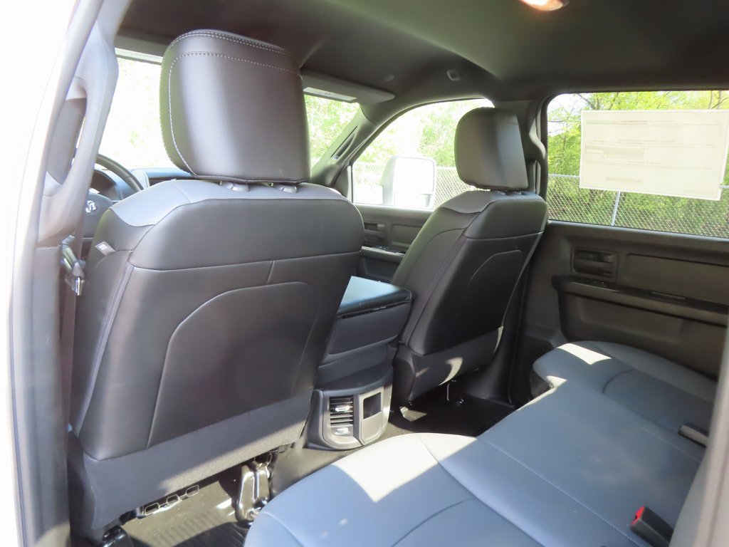 New 2024 RAM 2500 Tradesman w/ Chrome Appearance Group image 27