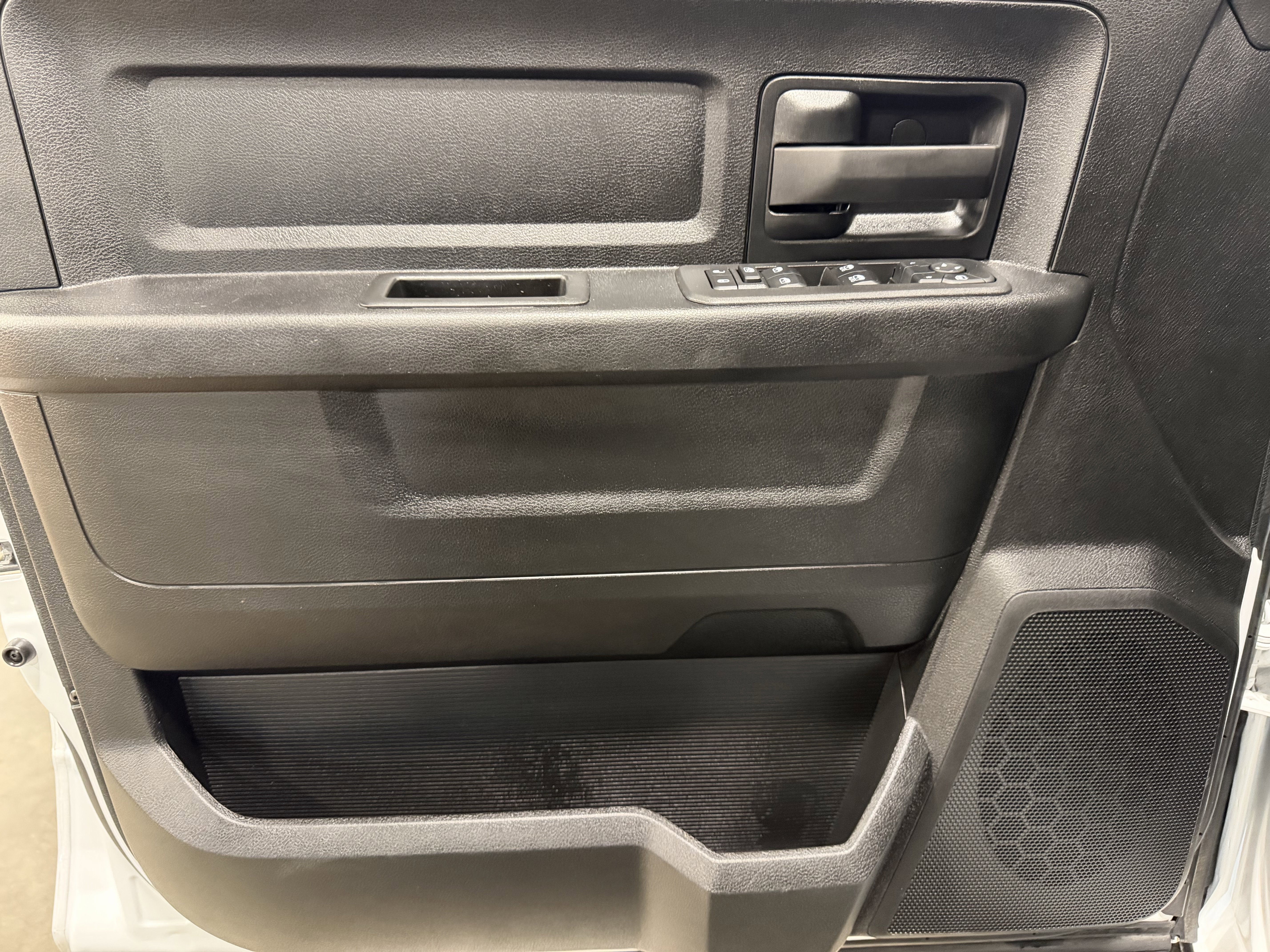 Used 2025 RAM 3500 Tradesman image 16