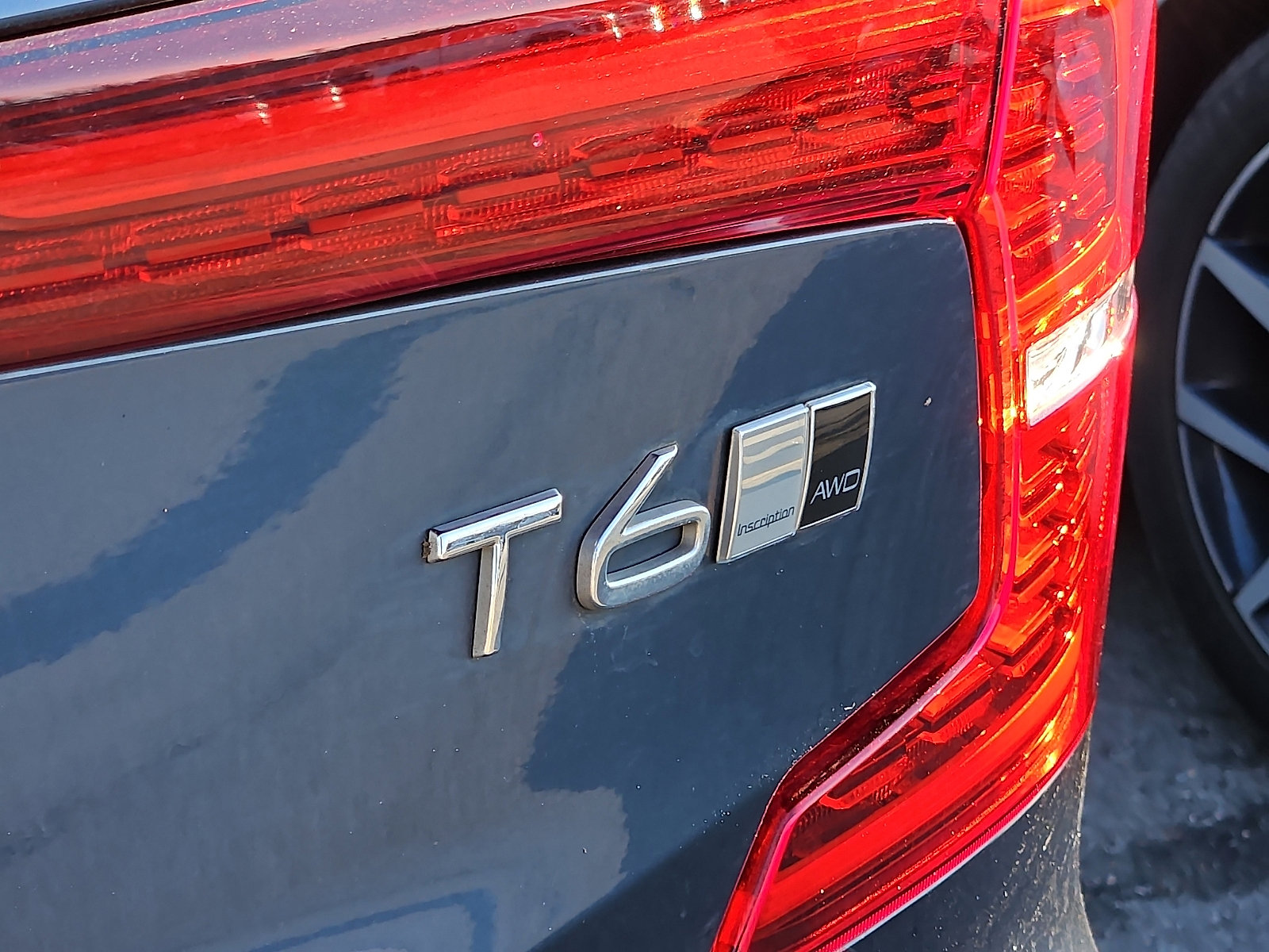 Used 2019 Volvo S60 T6 Inscription image 10