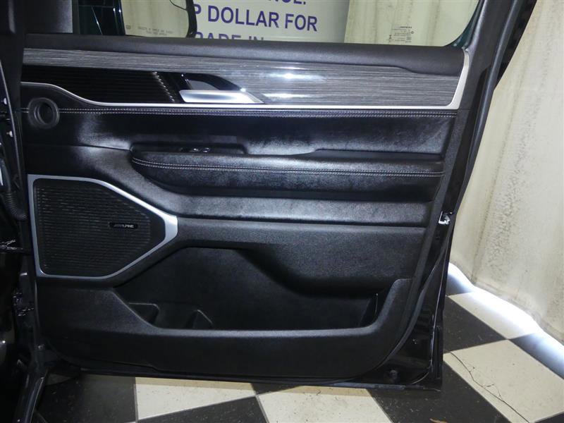 Used 2022 Jeep Wagoneer Series II image 29