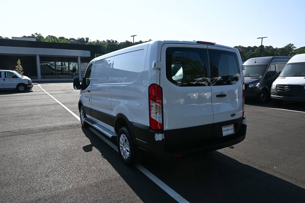 Used 2024 Ford Transit 250 Low Roof w/ Exterior Upgrade Package RWD image 4