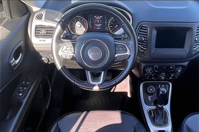 Used 2019 Jeep Compass Latitude image 5