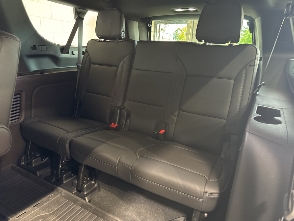 New 2026 GMC Yukon XL Denali w/ LPO, Floor Liner Package AWD/4WD image 14