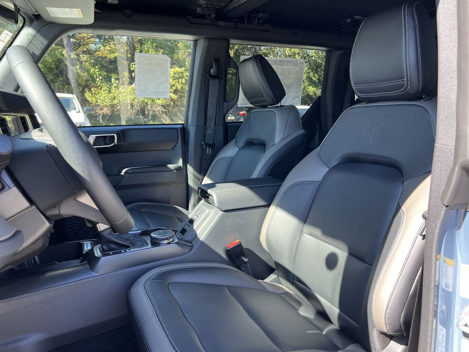 New 2025 Ford Bronco Outer Banks image 13