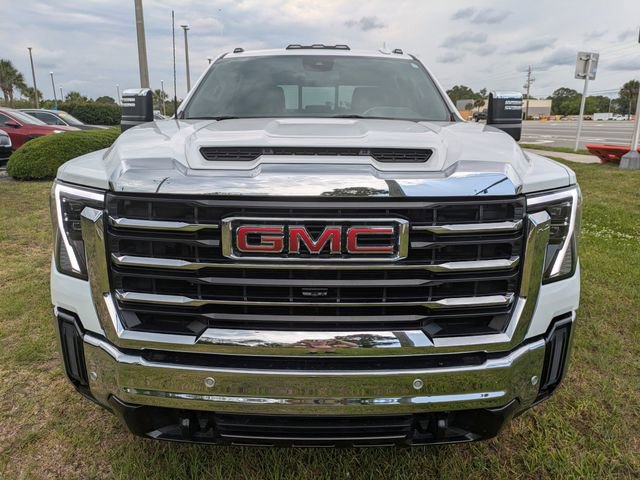 Used 2024 GMC Sierra 2500 SLT w/ SLT Premium Package image 9