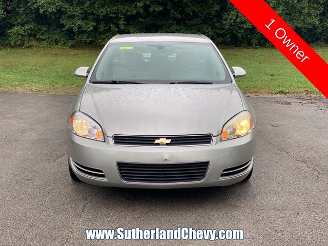 Used 2007 Chevrolet Impala LT FWD image 2