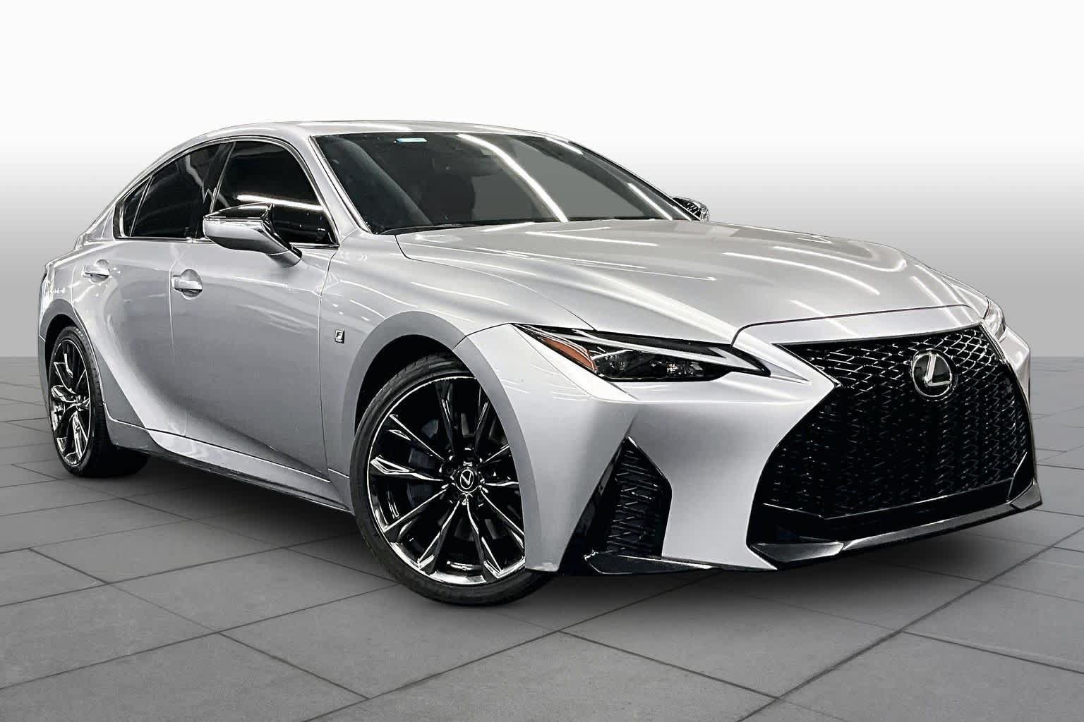 Used 2023 Lexus IS 350 F Sport RWD image 3