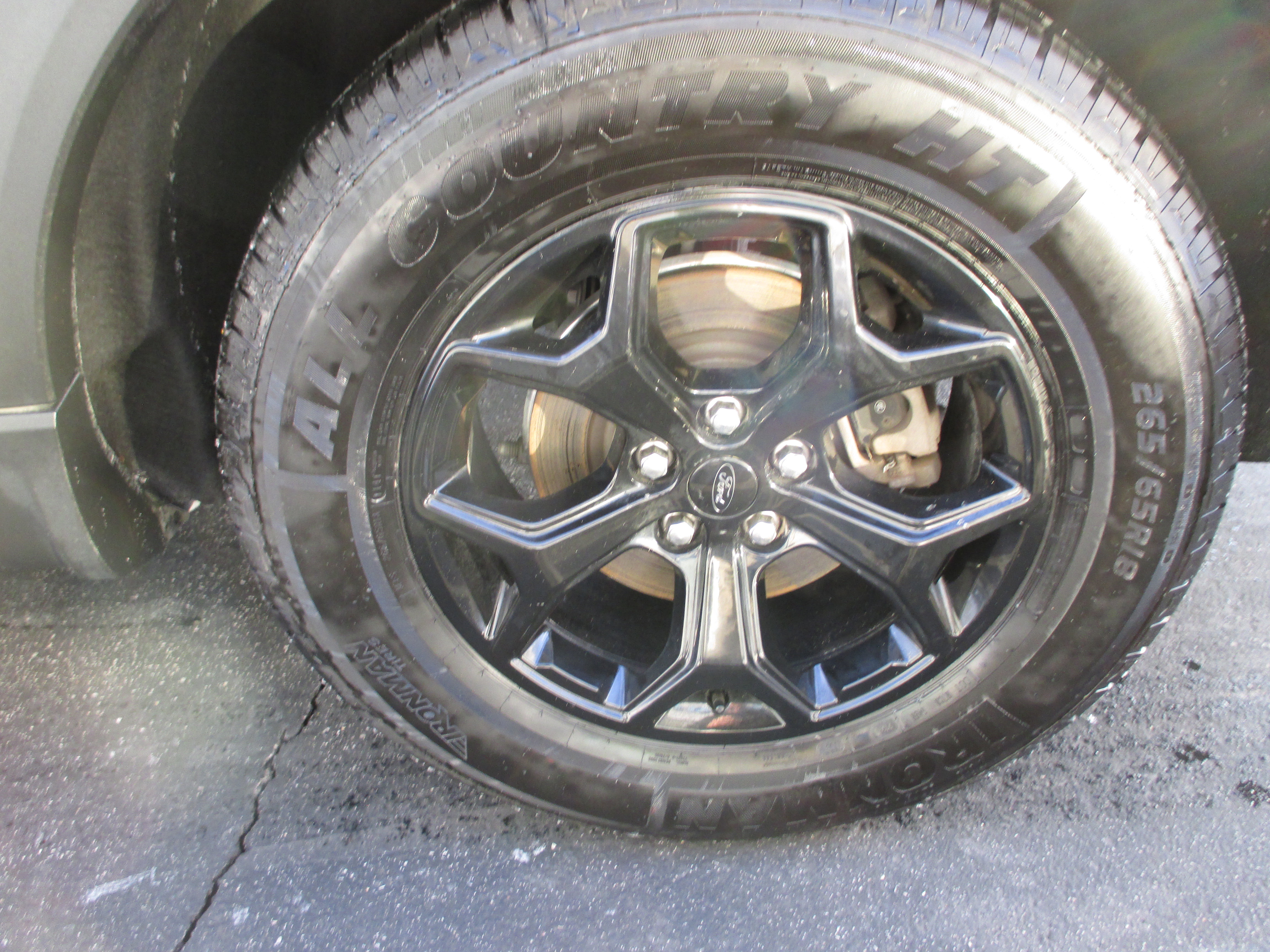 Used 2022 Ford Explorer Timberline w/ Timberline Technology Package image 9